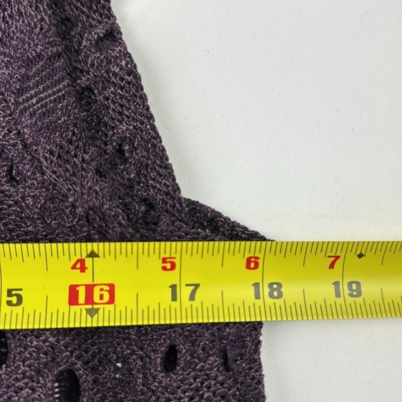 Merric purple button down hooded crochet vest - Picture 5 of 10